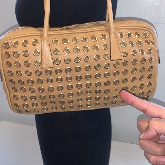 VINTAGE PRADA RIVET BAULETTO BAG •FLAWED • NOLOCK - Picture 6 of 14